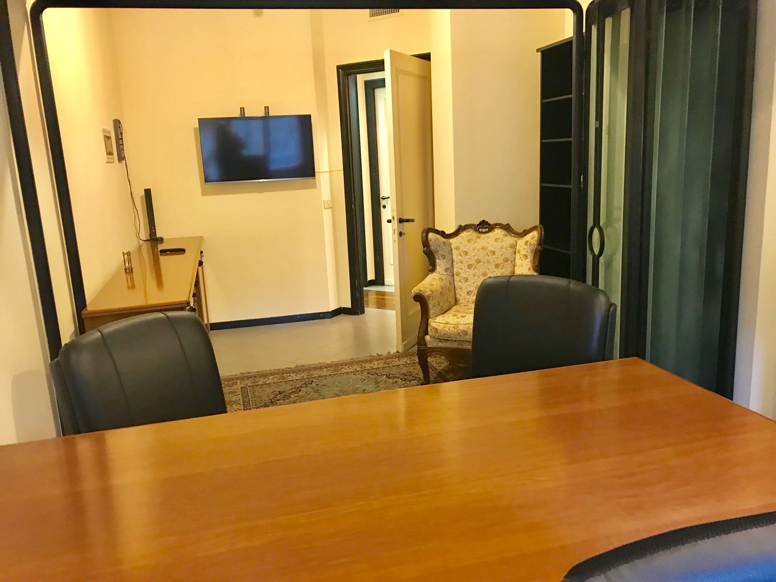 monteverde, uso ufficio, ampia metratura, ristrutturato, gruppo immobiliare italiano e partners