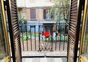 metro a, ponte lungo, balcone, trilocale, gruppo immobiliare italiano e partners