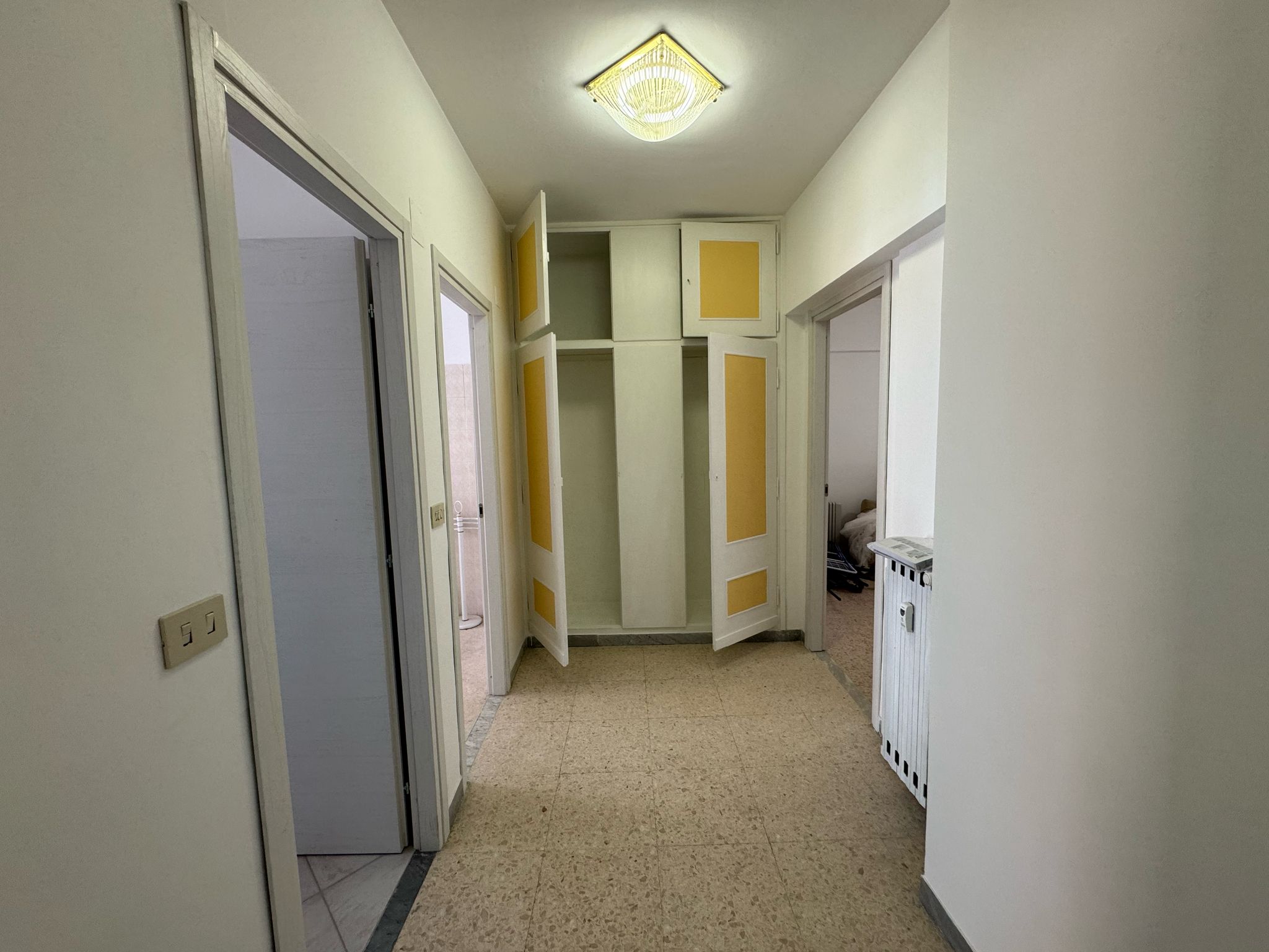 Residenziale, In Vendita, Italia, Residenziale In Vendita In Italia, Roma , via tuscolana, metro giulio agricola , monolocale , bilocale