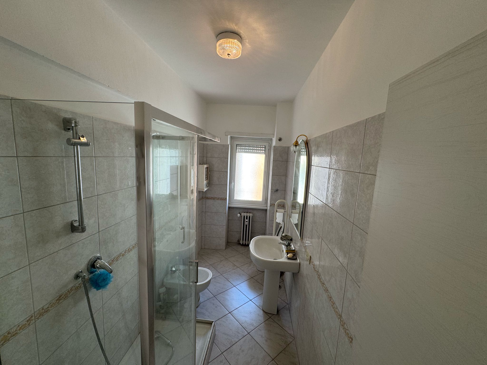 Residenziale, In Vendita, Italia, Residenziale In Vendita In Italia, Roma , via tuscolana, metro giulio agricola , monolocale , bilocale