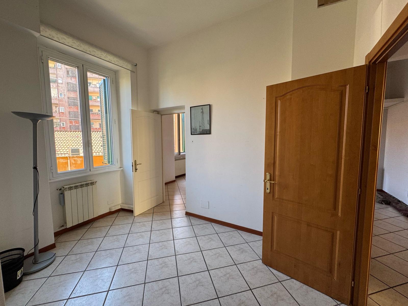 Residenziale, In Vendita, ID Elenco 1461, Italia, Residenziale In Vendita In Italia, ID Elenco 1461, metro Re di Roma , centrale , ristrutturato Roma